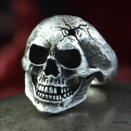 Omega Rotten - classic anatomically correct skull ring with special finish! Biker Ring Biker Jewelry Rocker Jewelry