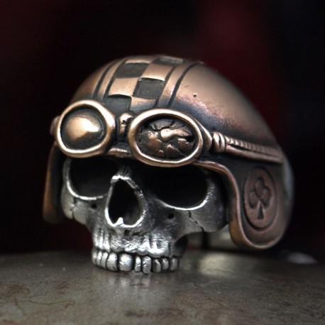 Ruim af hebben Meestal Silver Skull Ring with helmet - Ace Cafe - Biker Rings - Biker Jewelry